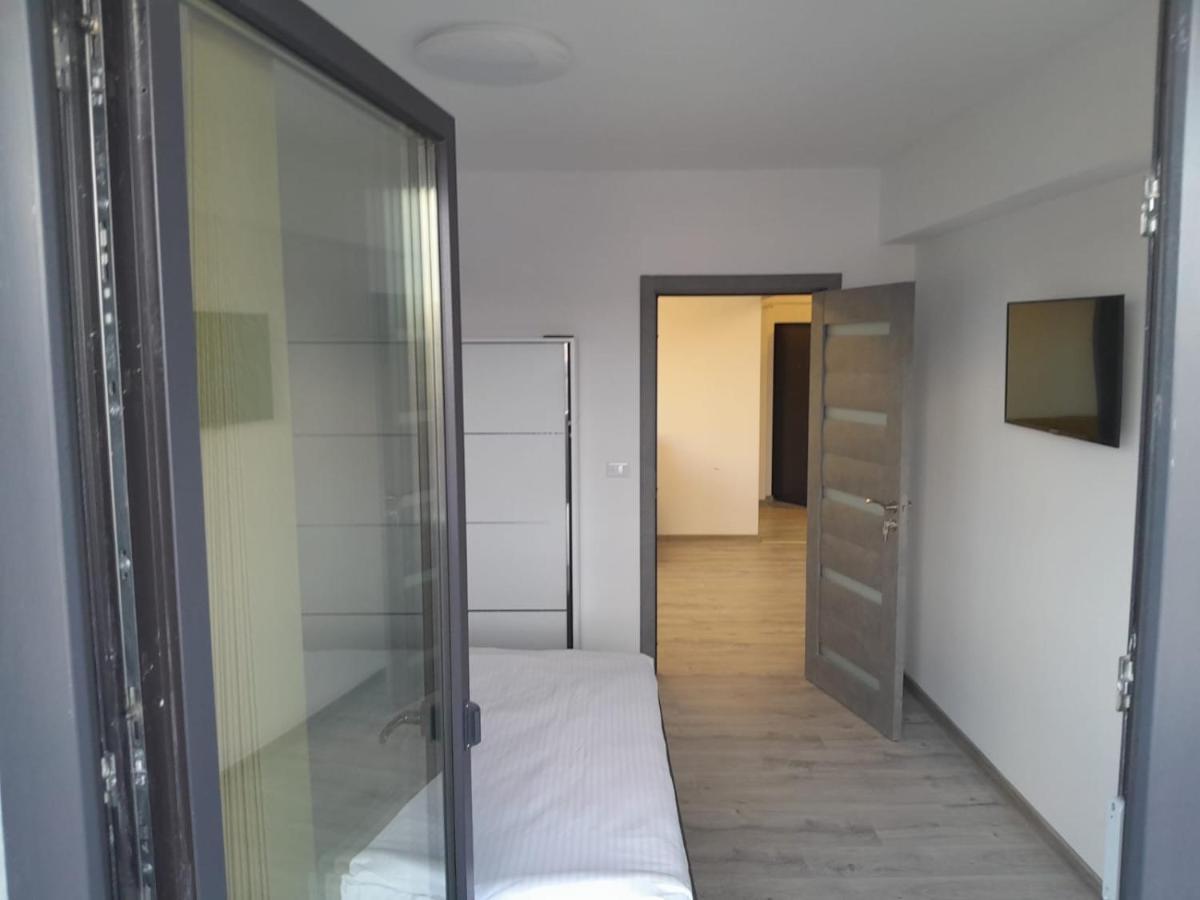 Apartament 3 Camere, Targu Neamt Et4 外观 照片
